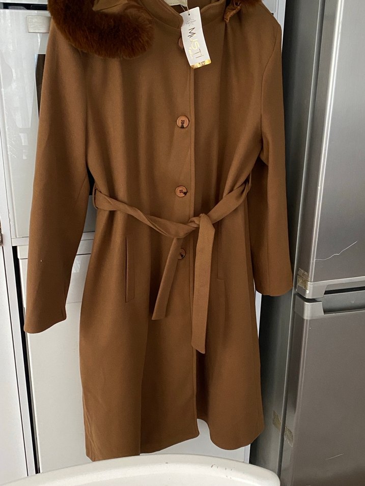 Kahverengi Kürklü Kadın Uzun Kaban - Görsel 5