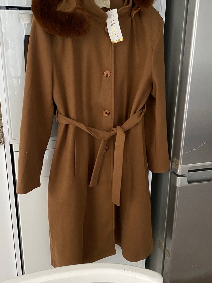 Kahverengi Kürklü Kadın Uzun Kaban - Görsel 4
