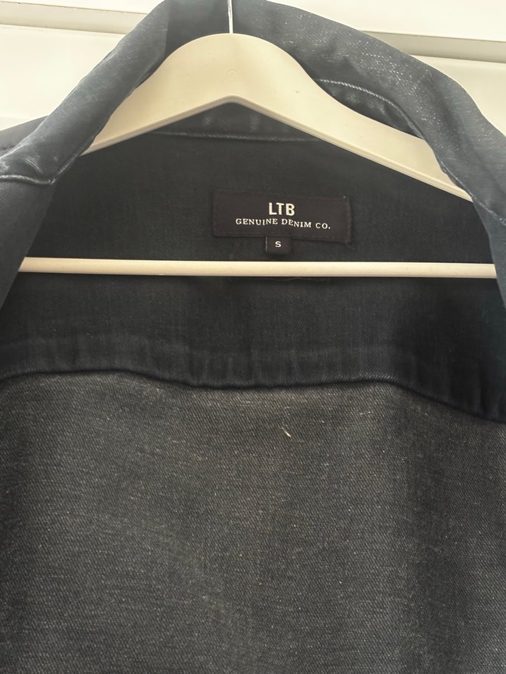 Siyah Düğmeli Kadın Denim Biker Ceket - Görsel 2