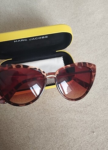 Ray Ban kusursuz gözlük FIYATI 150