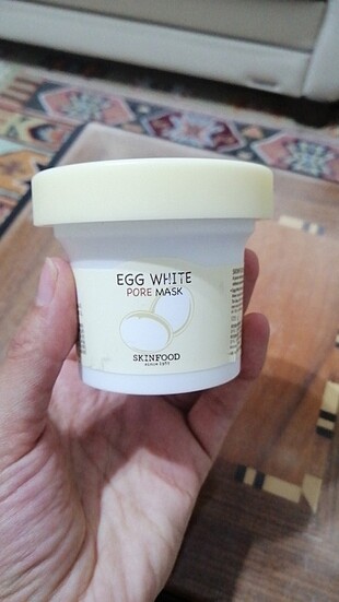 Skinfood egg White pore maske 
