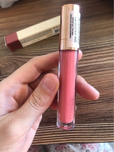 Beden Farmasi 05 lip gloss