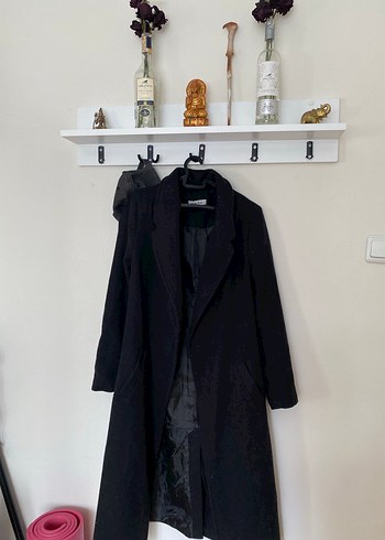 Siyah Uzun Kaban - Görsel 3