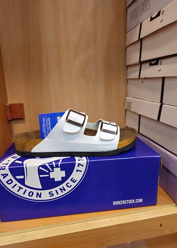 Erkek Beyaz Tokalı Terlik - Birkenstock