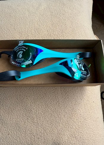 Arena Cobra Yüzücü Gözlüğü - Görsel 3