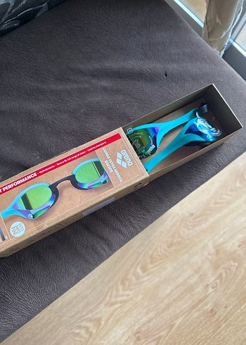 Arena Cobra Yüzücü Gözlüğü - Görsel 5