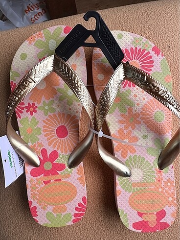 36 Beden çeşitli Renk Havaianas Terlik
