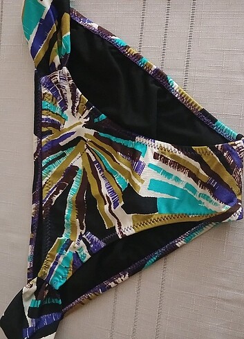 No gissip bikini alti