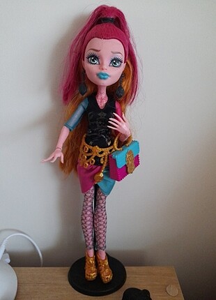 Monster High New Scaremester Gigi Grant