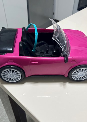 Pembe Oyuncak Araba