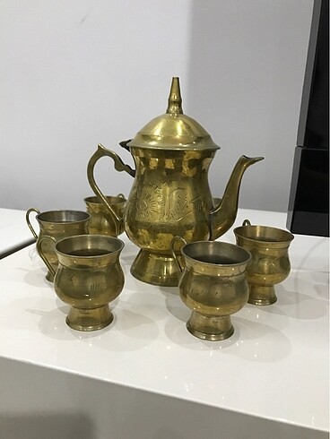 Vitrin ürünü pirinç vintage