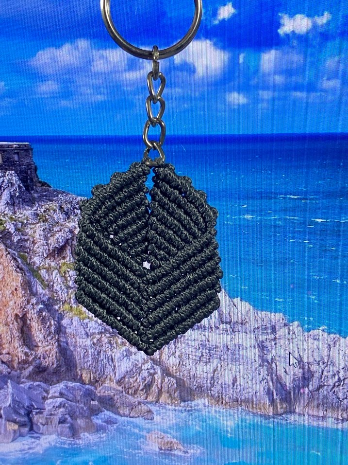 Yaprak Tarzı Yansıtan Renkli  Anahtarlık  - Görsel 3