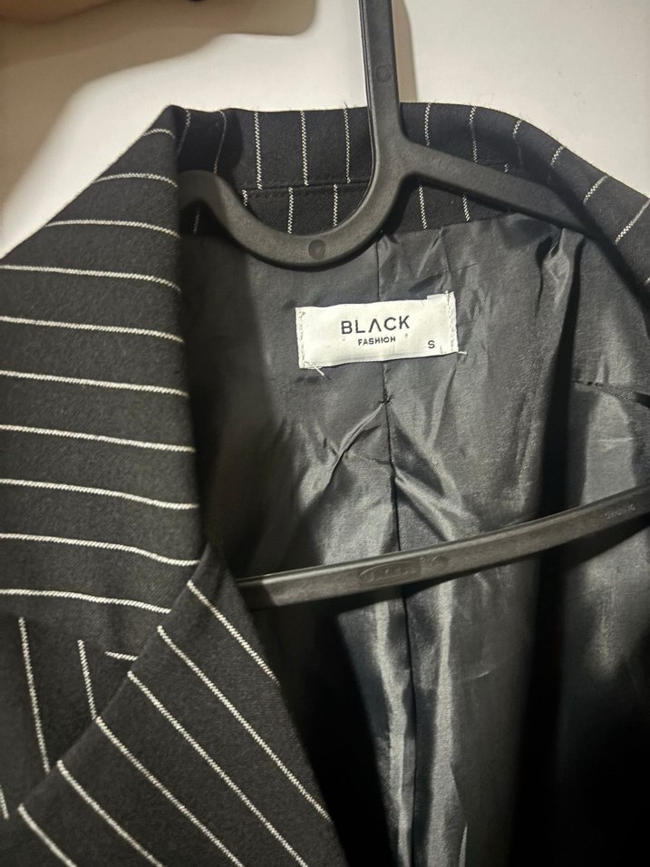 Düğmeli Çizgili Siyah Kadın Blazer Ceket - Görsel 2