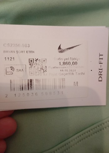 m Beden yeşil Renk Nike Şortlu Mini Etek