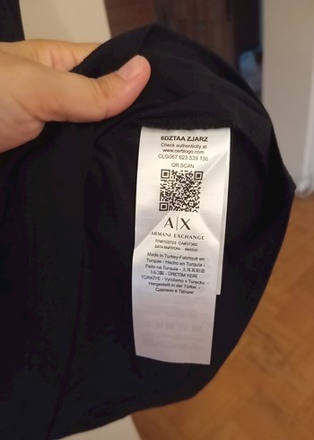 m Beden Siyah Armani Baskılı Erkek Tişört