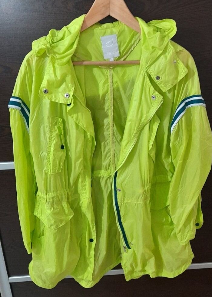 Twist Yağmurluk - Görsel 2