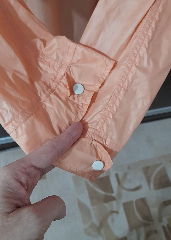 Yargıcı Yağmurluk - Görsel 2