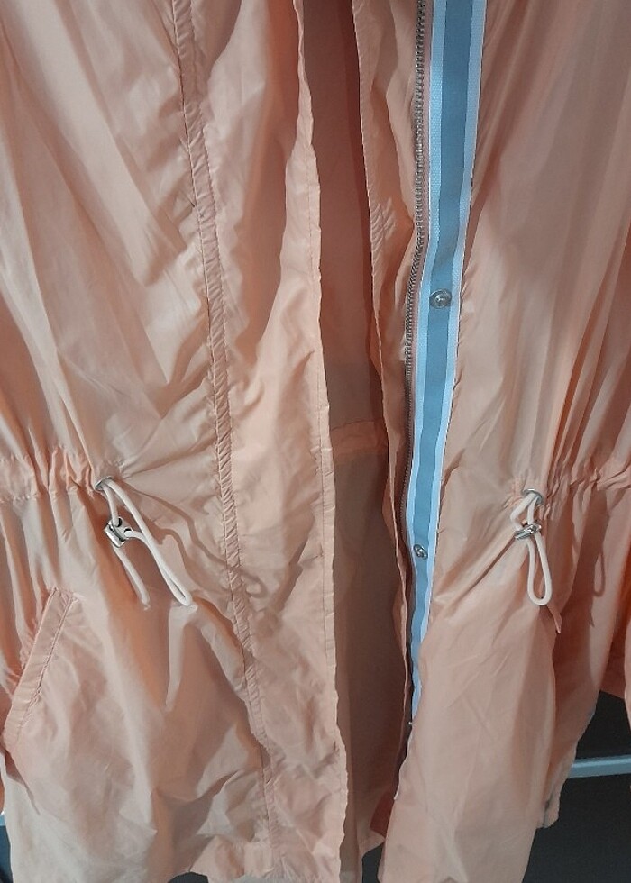 Yargıcı Yağmurluk - Görsel 4