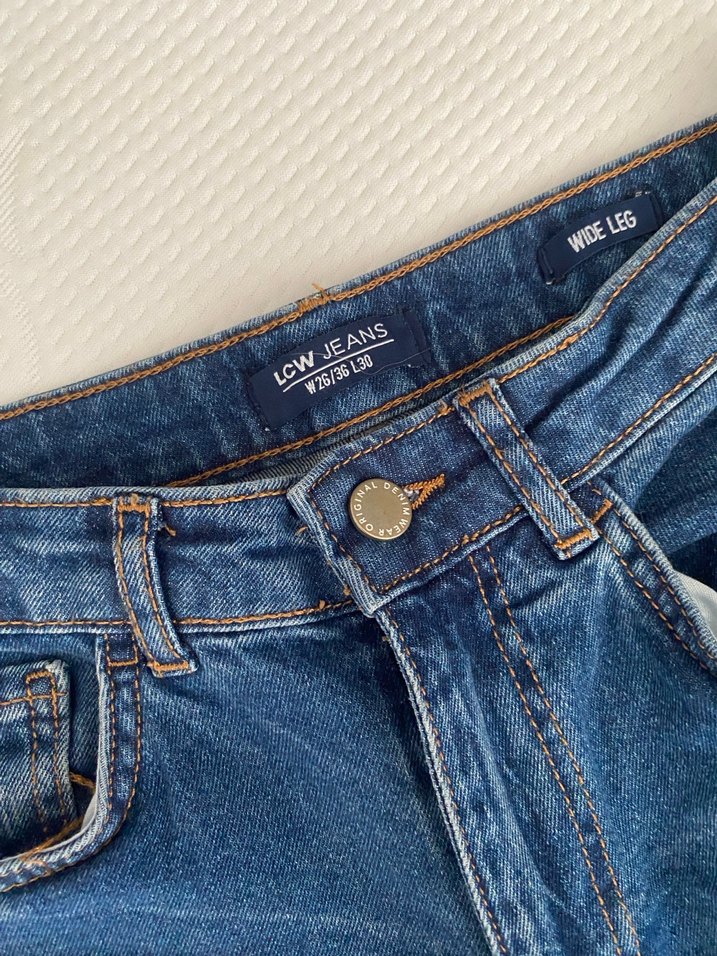 Düğmeli Mavi Normal Kesim Midi Kot Pantolon - Görsel 2