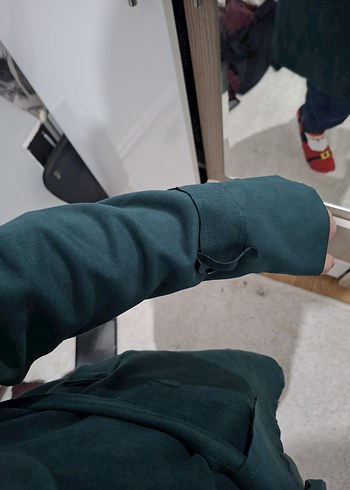 Kadın Yeşil Süet Kemerli Trençkot - Görsel 5