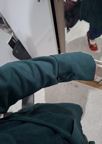 Kadın Yeşil Süet Kemerli Trençkot - Görsel 4