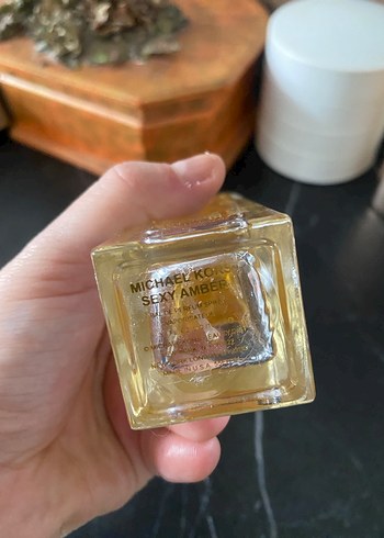 michael kors parfüm seks amber - Görsel 3