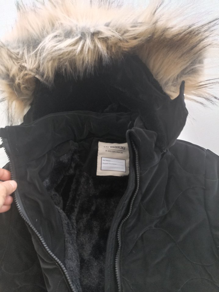 Kürklü Kapüşonlu Siyah çocuk Kışlık mont 9 10 yaş (134- 140 cm) - Görsel 5