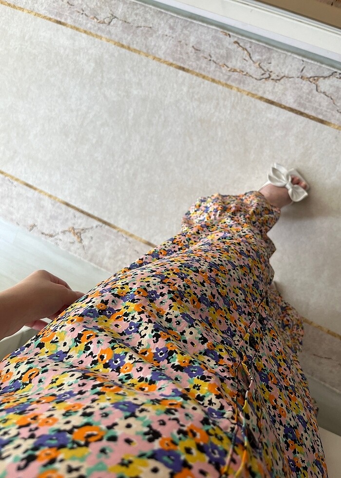 Uzun çiçekli elbise - Görsel 3