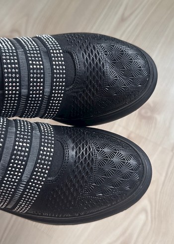 Parlak Siyah Yılan Desenli Kadın Dolgu Topuklu Spor Ayakkabı - Görsel 6