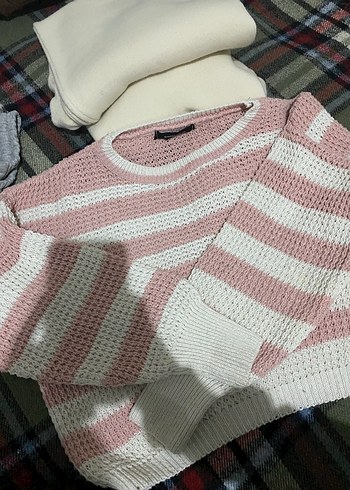 Bej Nakışlı Örgü Kadın Kazak - Görsel 2