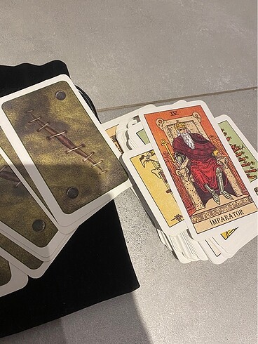 Tarot destesi