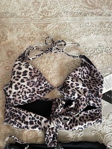 Trendyol & Milla TrendyolMilla leopar bikini takımı