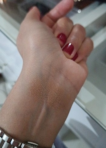 Beden bronze highlighter