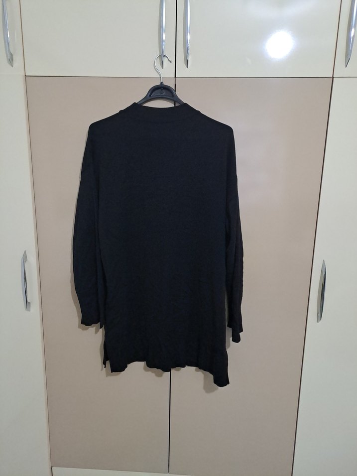 Siyah Yüksek Yakalı Örgü Kadın Kazak - Görsel 2