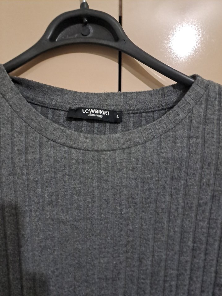 Gri Örgü Kısa Kollu Kadın Tişört - Görsel 4