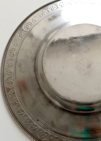 eski Parlak Beyaz Metal Tabak - Görsel 6