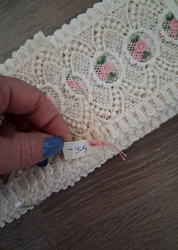 güpür Çiçek Desenli Örgü Dantel Şerit - Görsel 3