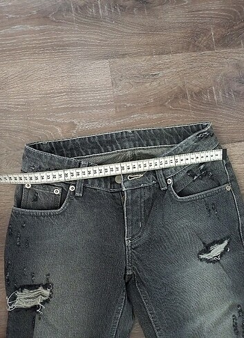 30 Beden siyah Renk Jean kısa pantalon # kapri 