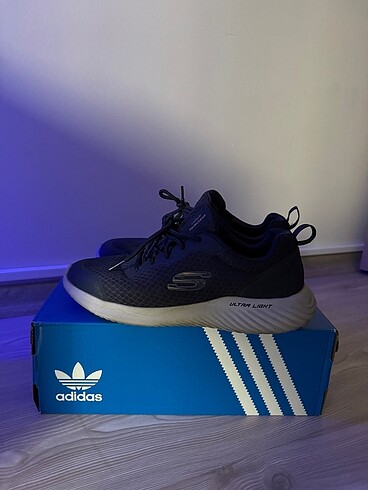 Skechers spor ayakkabı (40)