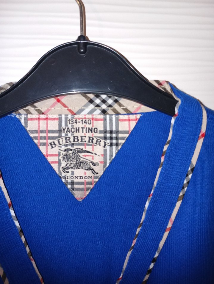 Erkek Çocuk Mavi Düğmeli Hırka - Görsel 3