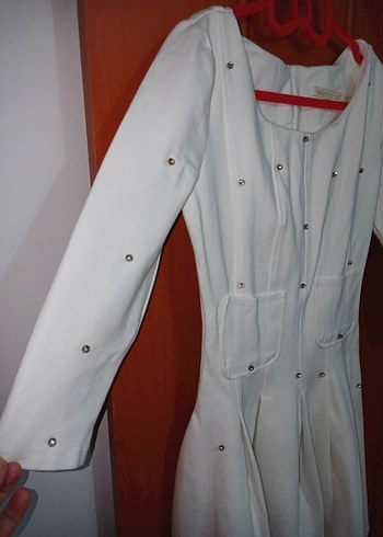 Taşlı Beyaz Pamuk Elbise - Görsel 2