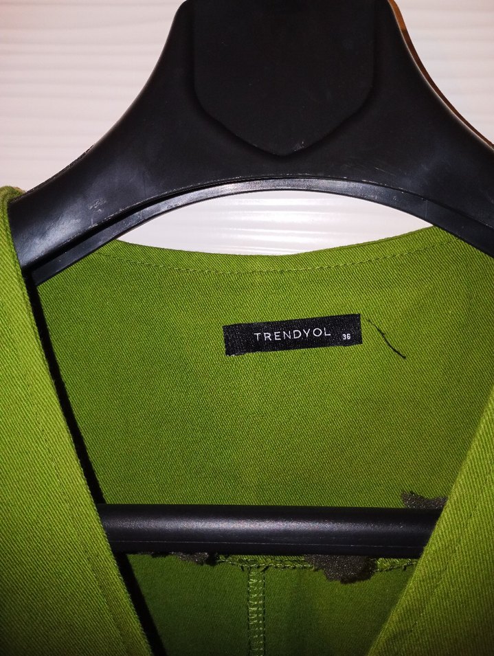 Yeşil V Yaka Uzun Kollu Midi Elbise - Görsel 3