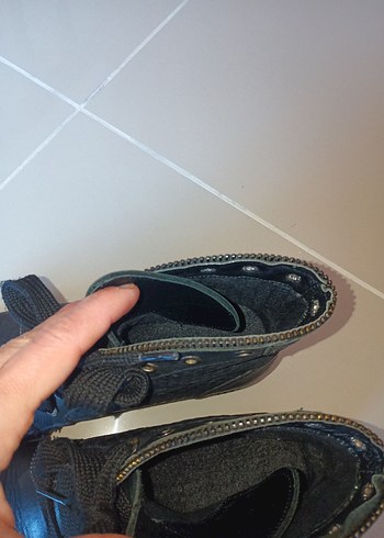 Kadın Siyah Gerçek Deri Topuklu Bot - Görsel 3