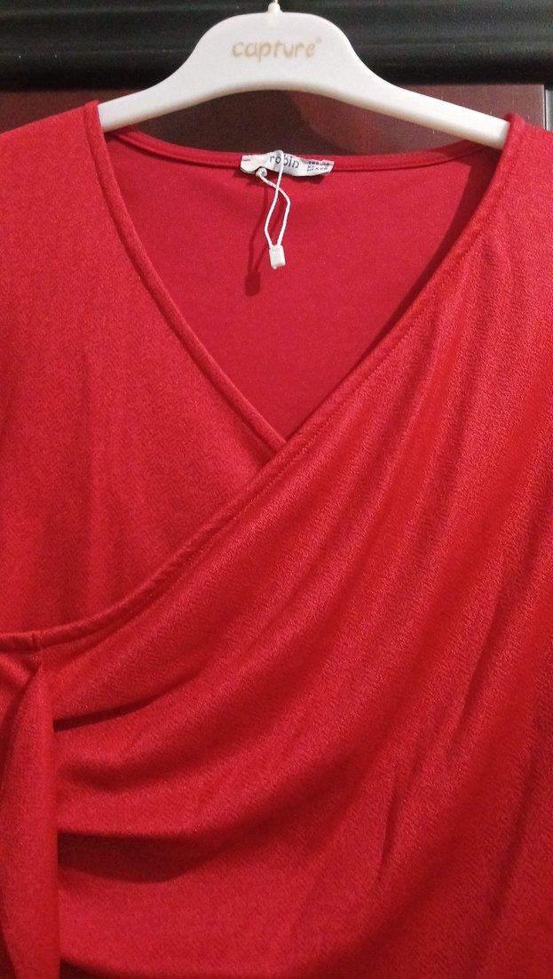 Kırmızı Drapeli V Yakalı Midi Elbise - Görsel 3