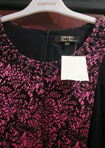 Pembe Yılan Desenli Dantelli Midi Elbise - Görsel 4