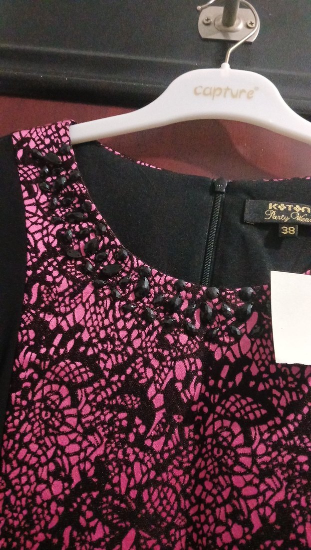 Pembe Yılan Desenli Dantelli Midi Elbise - Görsel 3