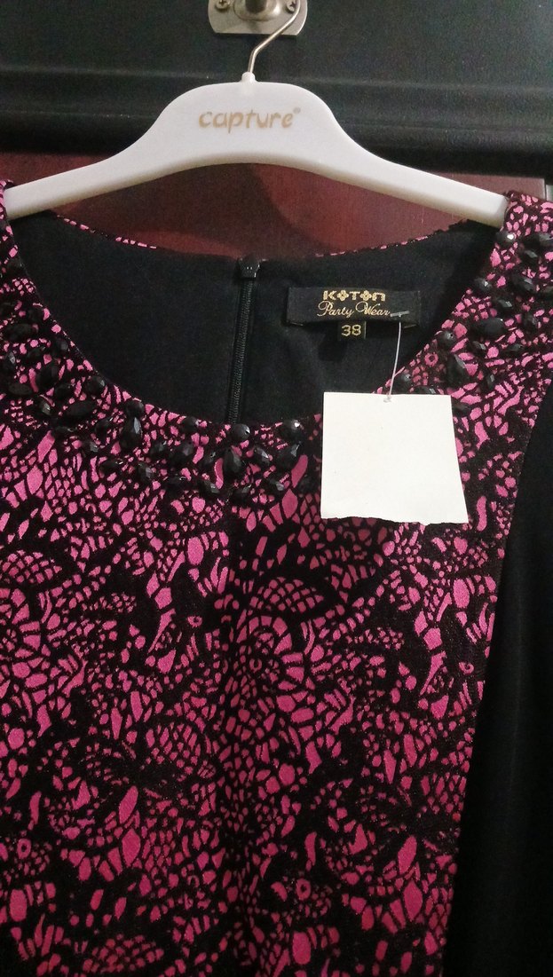 Pembe Yılan Desenli Dantelli Midi Elbise - Görsel 4