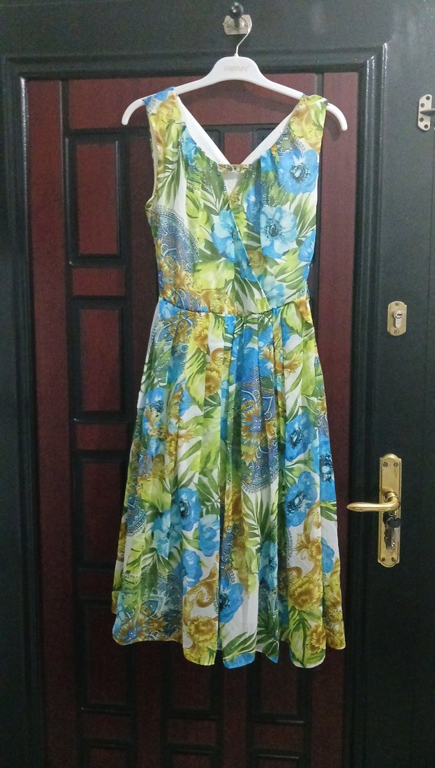 Çiçek Desenli V Yakalı Uzun Bohem Elbise - Görsel 3