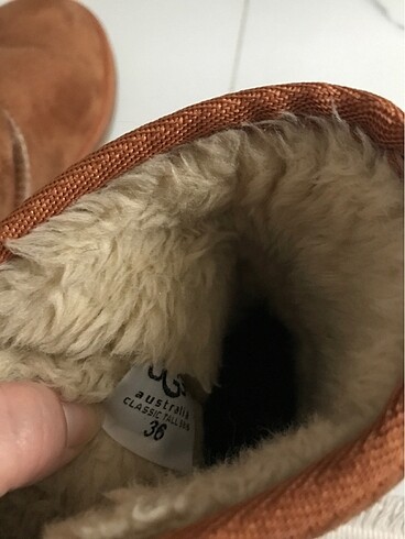 36 Beden Ugg midi bot