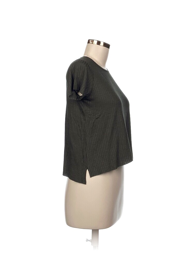 Pull and Bear T-shirt %70 İndirimli. - Görsel 2